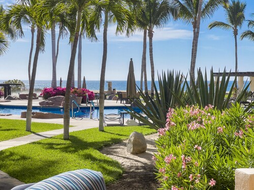 Las Mananitas Ground floor overlooking the Pools and Sea of Cortez! Ocean Front!