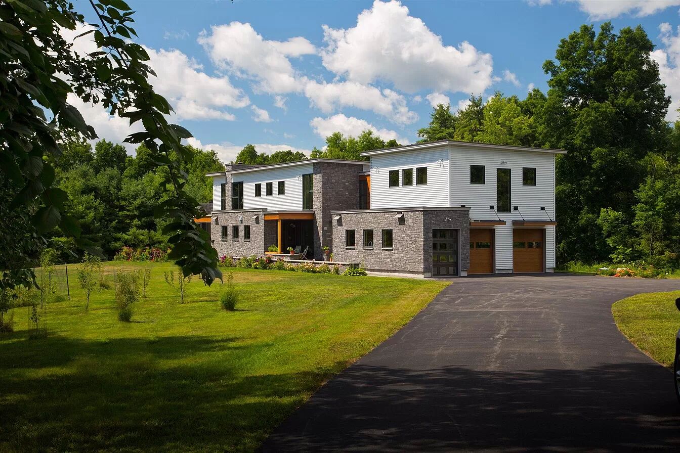 Saratoga's Newest Estate Property