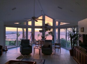 Smart TV - SNOWBIRDS! Dock,  Fishing, boating, kayaks, biking, walking path (Port St. Joe)