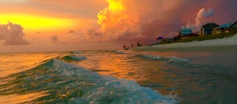 SNOWBIRDS! Dock,  Fishing, boating, kayaks, biking, walking path