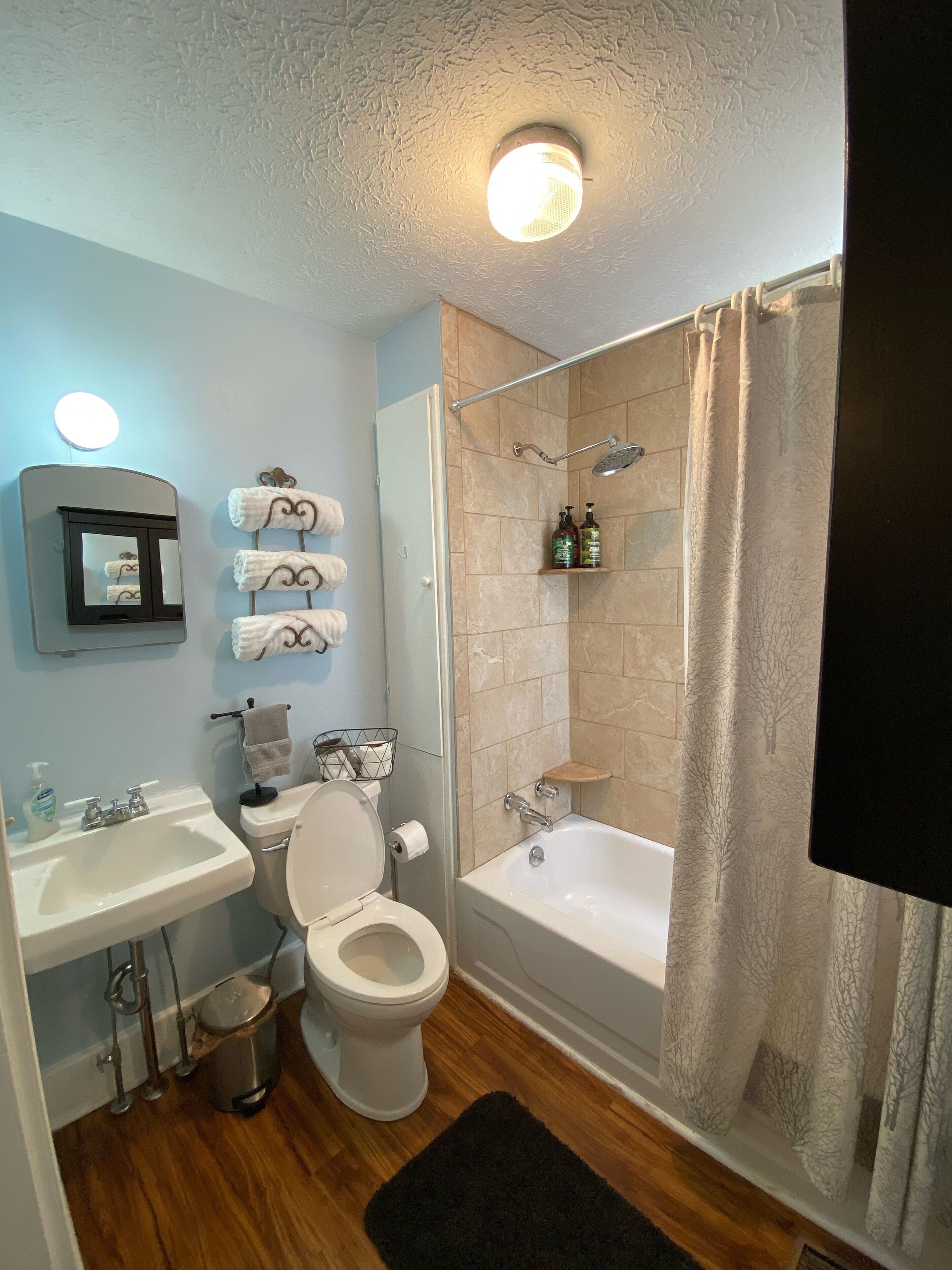 Stay in a historic Early 1800s Guest House!