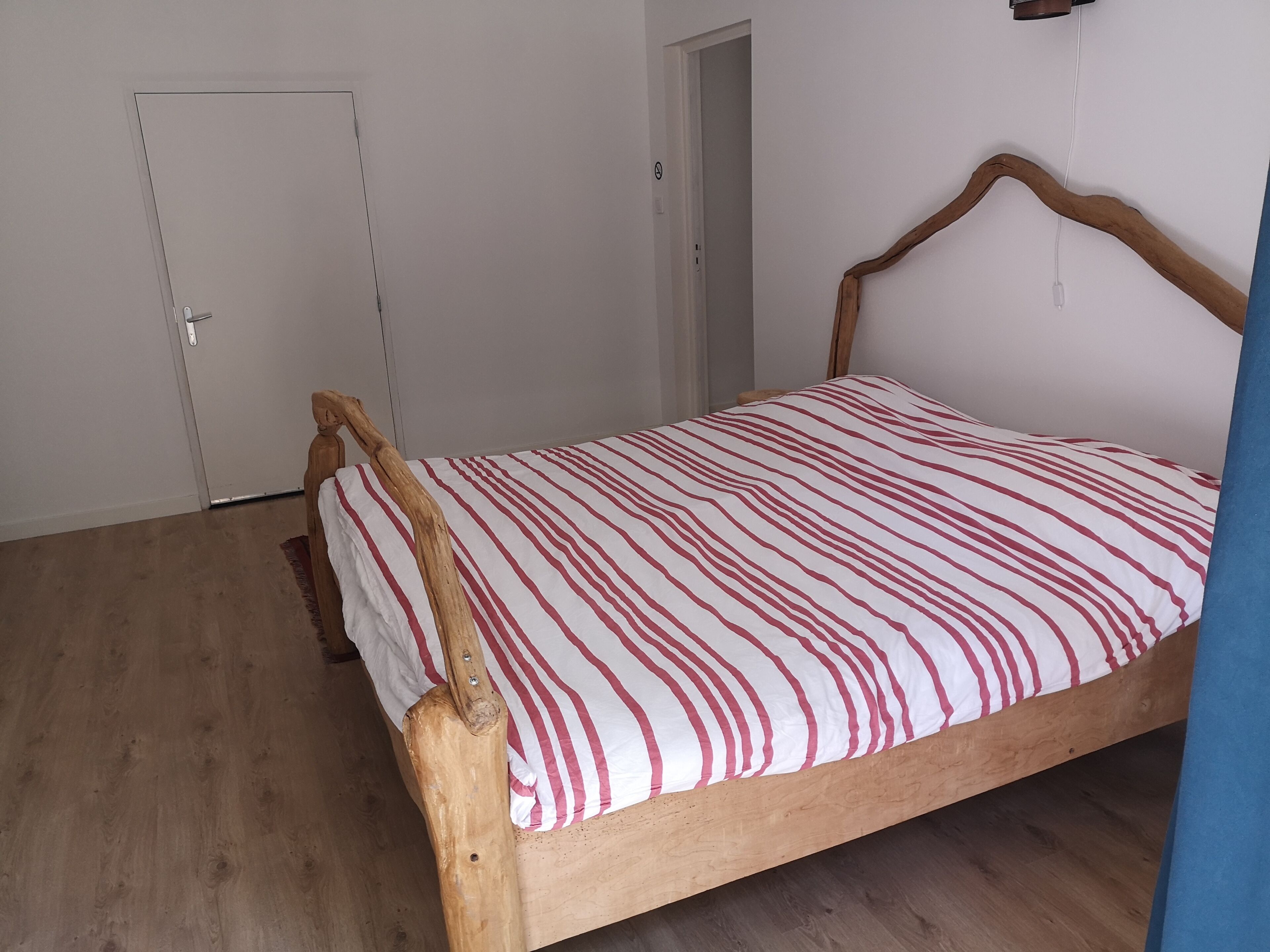 2 habitaciones, cuna de viaje, wifi gratis y ropa de cama 