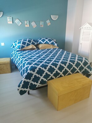 1 Schlafzimmer, Bügeleisen/Bügelbrett, Bettwäsche