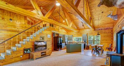 Private Spacious Cabin on 7 acres Next to Echo Lake