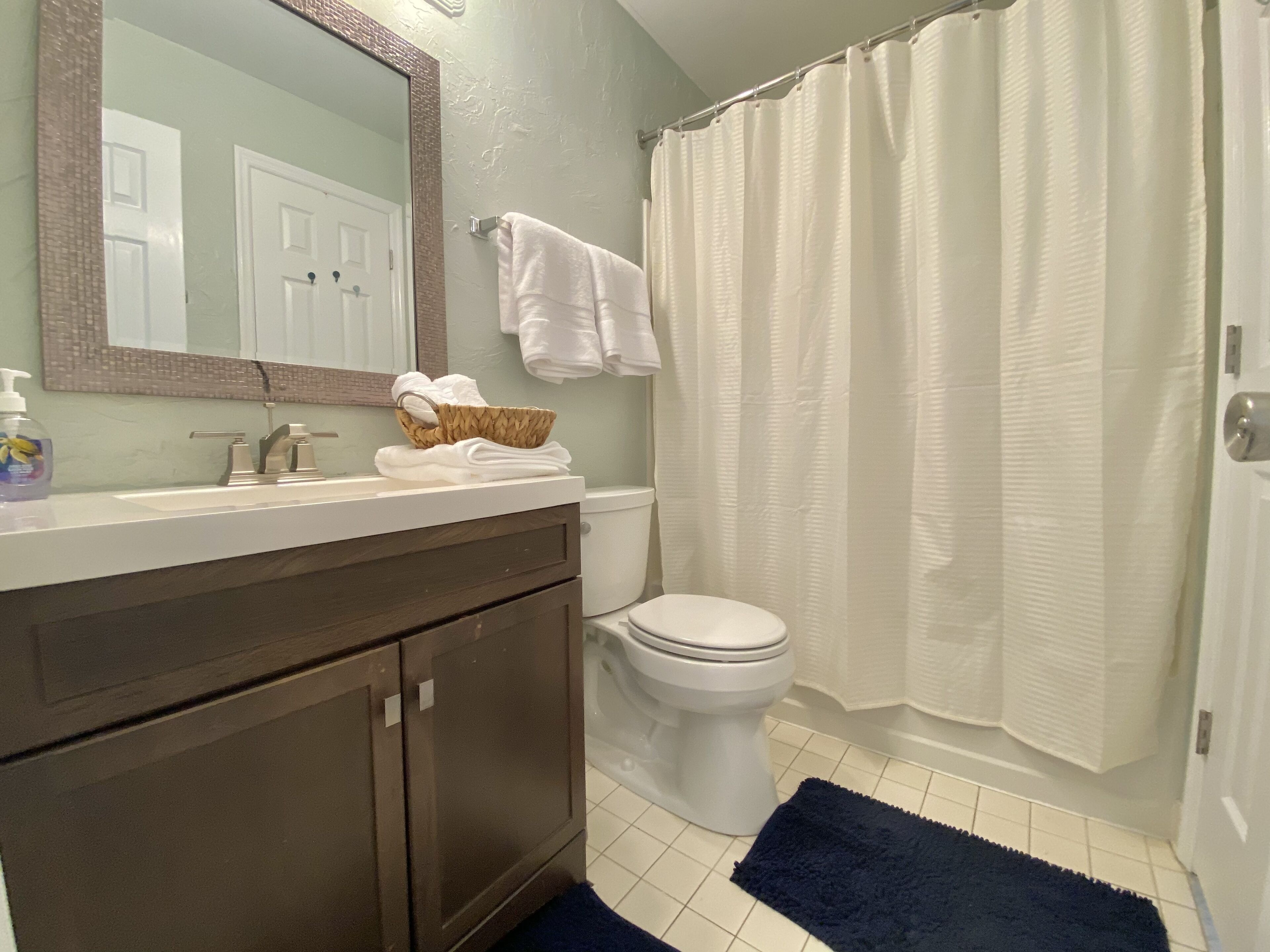 Quiet Condo with Resort-Style Amenities