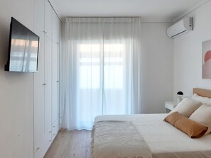 3 bedrooms, in-room safe, iron/ironing board, travel cot - PAPPA vacation home (Marina di Ragusa)