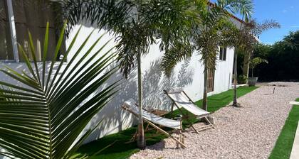 Aruba Sun, Sand & Beach Apartment 5 min from Beach.