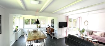Großes stylisches Ferienhaus in Ländlicher Idylle (Nähe Hooksiel)