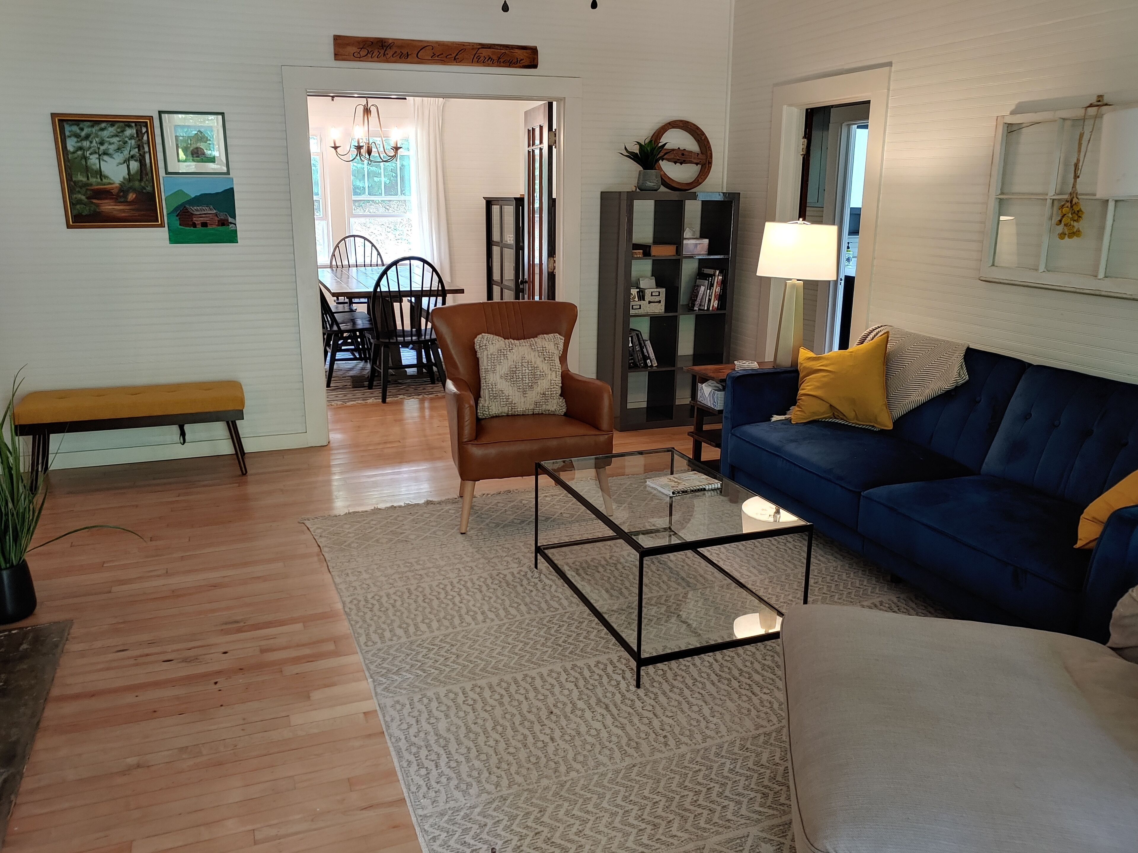 Barkers Creek Farmhouse. Stay. Play. Fish