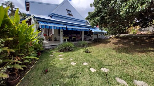 BEL APPARTEMENT NEUF VUE MER