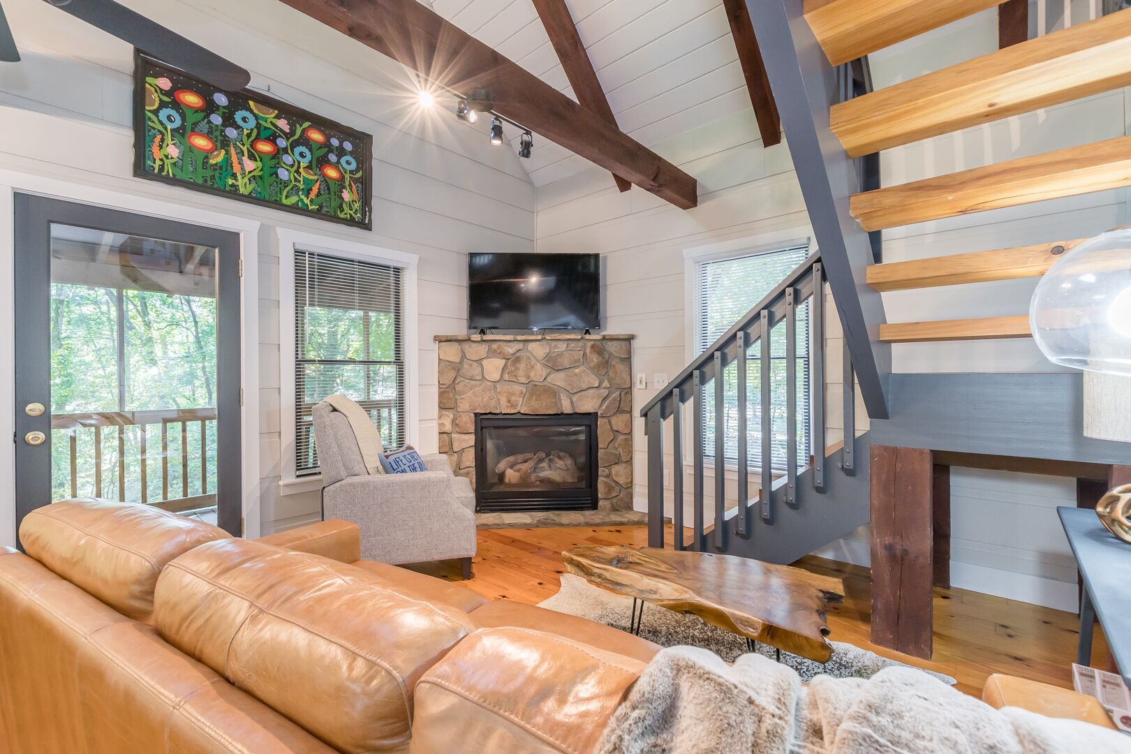 River Mountain Cabin Near Helen, Demorest & More