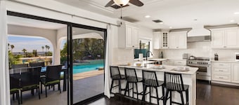 Holiday Hill House - Views, Pool/Spa, Pickleball, Pool Table, Ping Pong