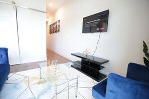 Televisio, tietokoneen näyttö