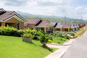 Exterior - Tropix Villa on the Coast (Ocho Rios)