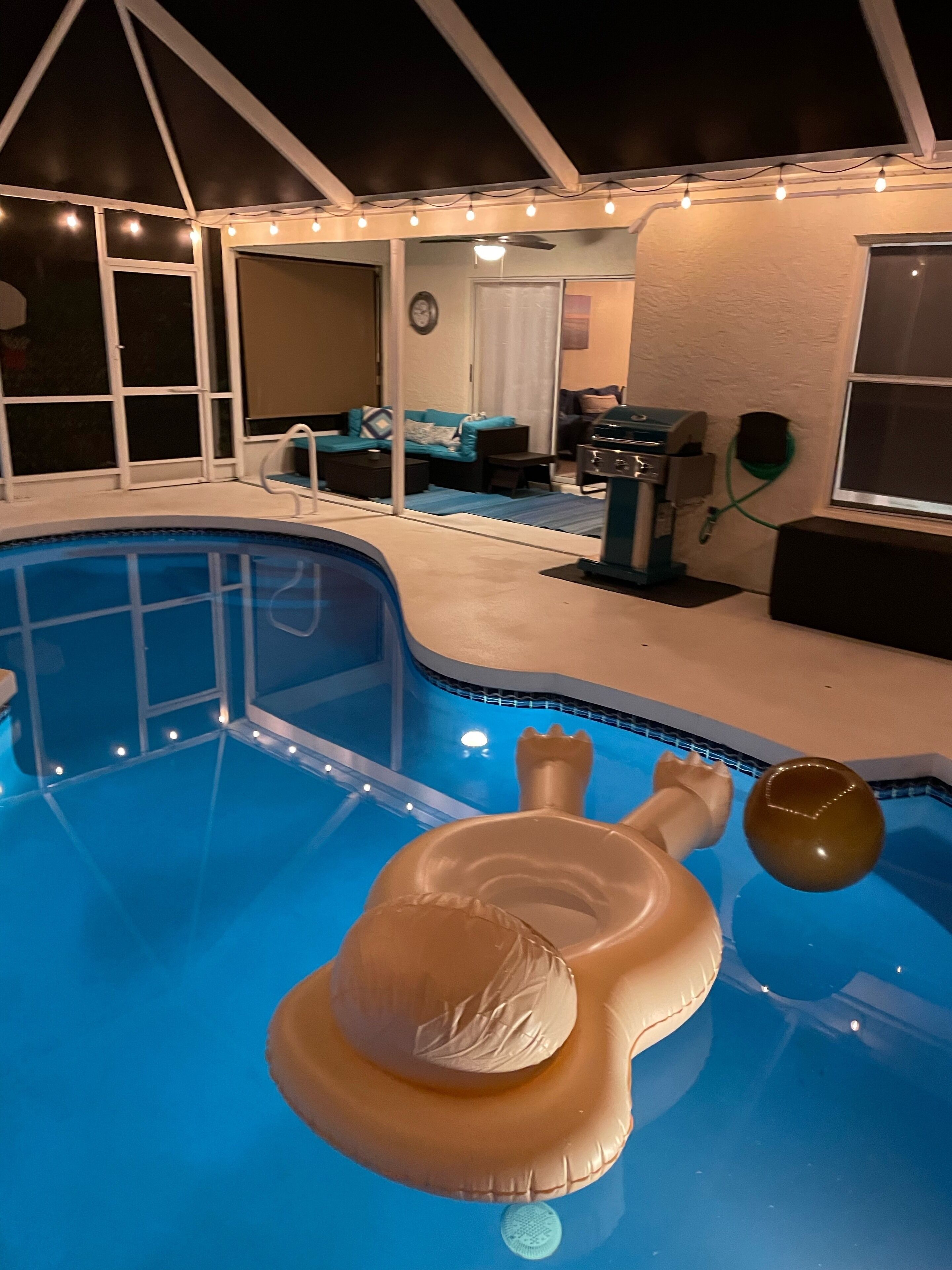 Piscine extérieure, piscine chauffée
