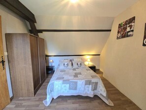 2 bedrooms, free WiFi