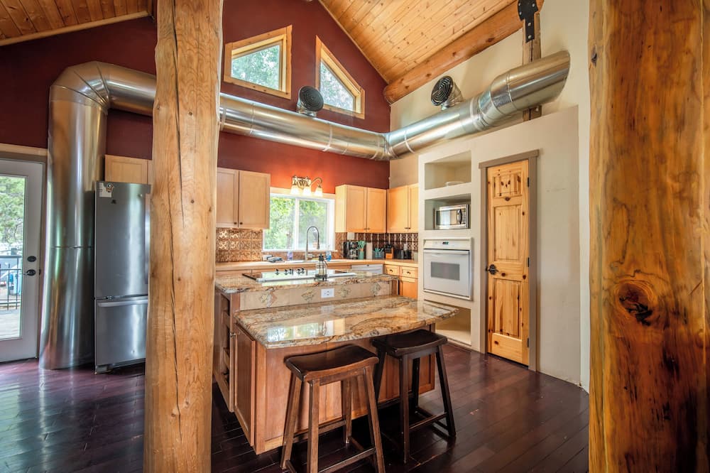 Alpine Lodge and RV