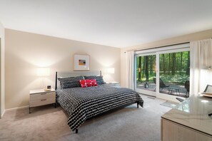 3 habitaciones, escritorio, tabla de planchar con plancha y wifi gratis