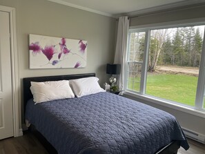 3 chambres, fer et planche à repasser, lit parapluie, Wi-Fi gratuit