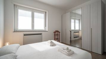 1 camera, ferro/asse da stiro, Wi-Fi gratuito, lenzuola