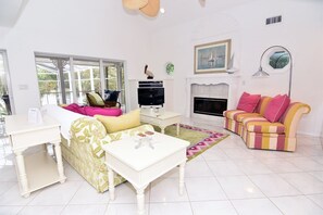 Ferienhaus (Twin Lakes Home) | Wohnzimmer