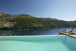 Pool - Villa Anthelia-Idyllic view and Private Sea Access (Lefkada)