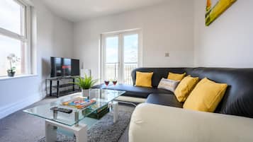 Apartamento | Área de estar | Smart TV