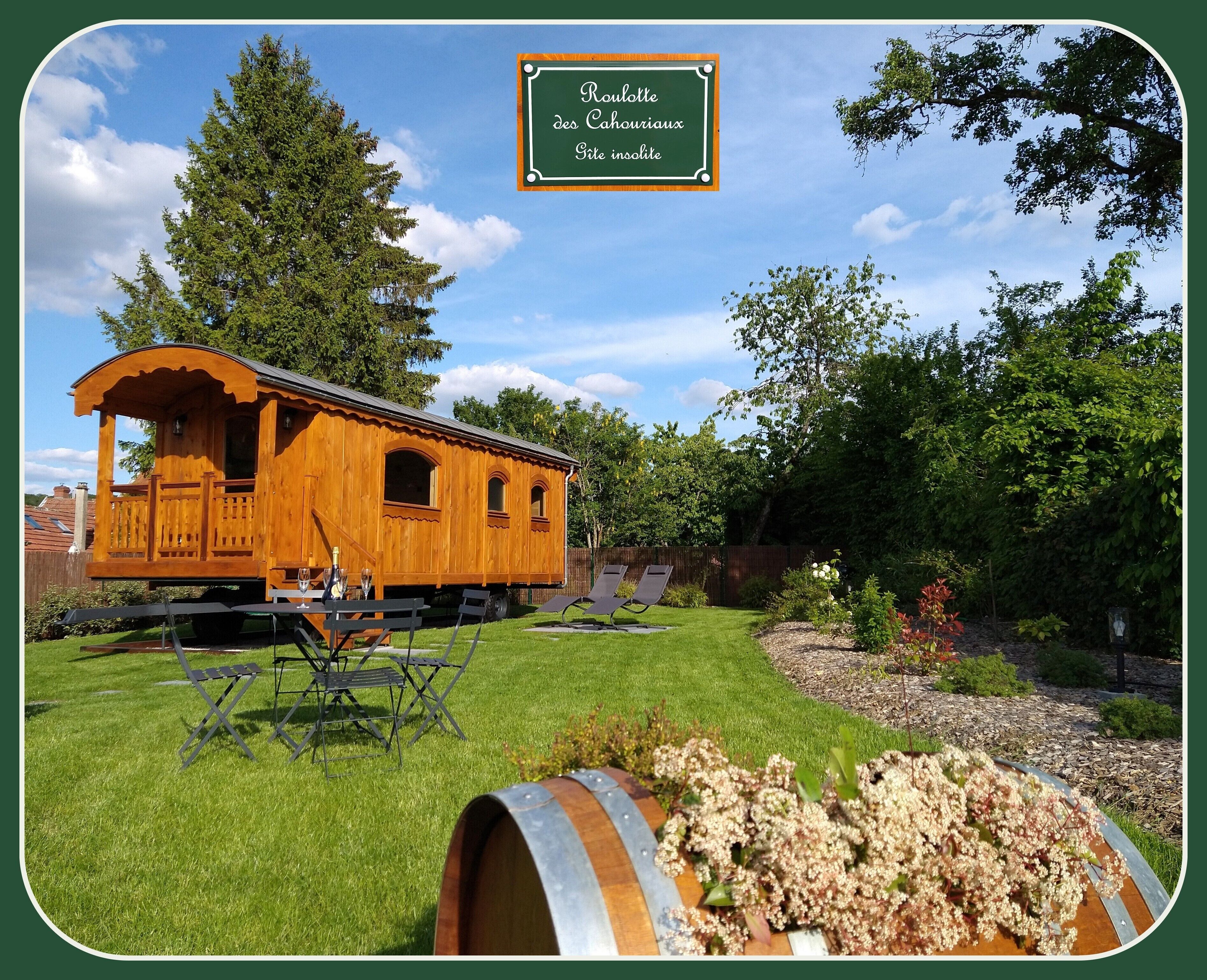 Gîte insolite en Champagne- Roulotte des Cahouriaux - 2/4 personnes