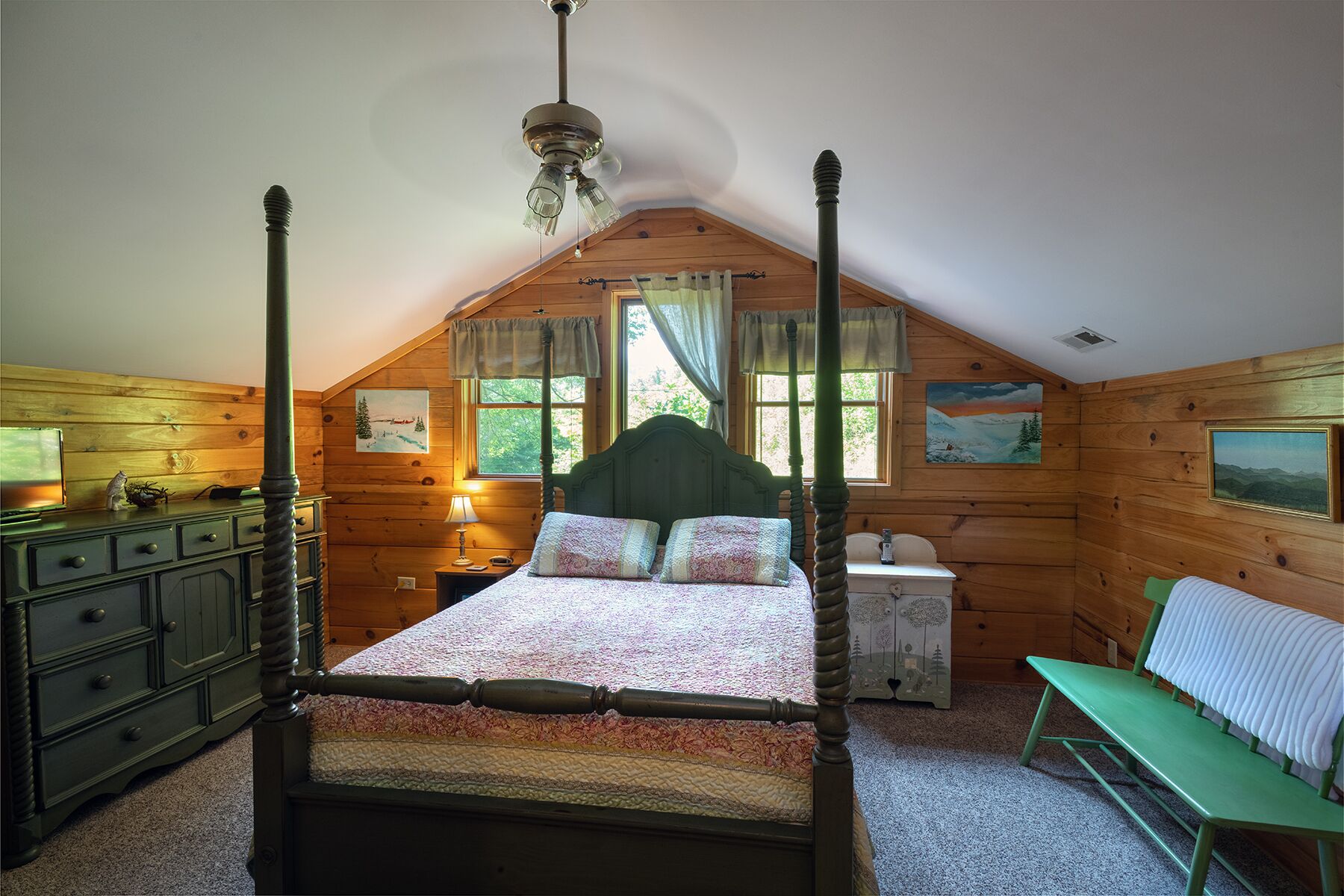 🐾 Bobcat Run - real log cabin! Minutes to Watauga Lake ⛵️💦🚤 and River 🐟