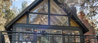 Casa Moonridge • Updated A-Frame•Spa