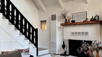 TV, fireplace, offices