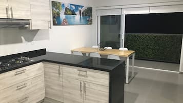 Fridge, microwave, stovetop, toaster
