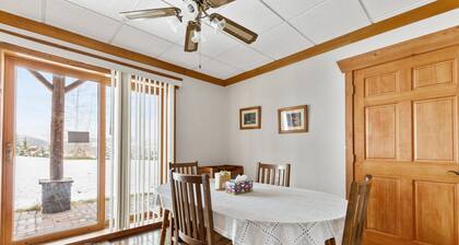 Comfy Country Condo - East