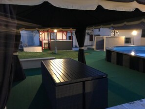 Terrace/patio - Guest House Villa Sainte Barbe (Mirecourt)