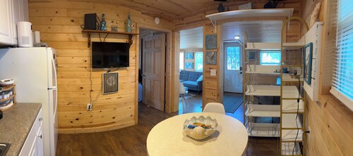 Pet Friendly Separate Fee, enjoy fenced in yard, outdoor shower, fire pit