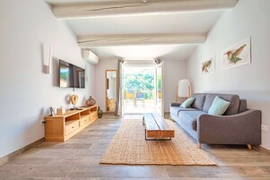 Suite, Terrace, Golf View