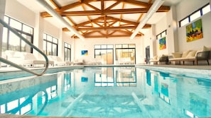 Couples treatment rooms, sauna, hot tub, steam room, Turkish bath - Domaine Ribiera, Hotel 5 Etoiles, SPA & Golf - Forcalquier (Niozelles)