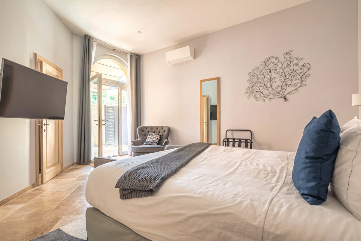 Suite | 1 slaapkamer, luxe beddengoed, donzen dekbedden, pillowtop-bedden
