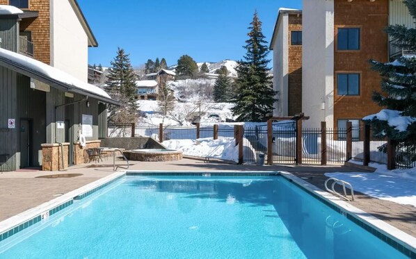 Outdoor pool, a heated pool