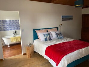 5 chambres, fer et planche à repasser, Wi-Fi gratuit, draps fournis