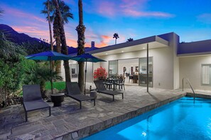 Outdoor pool, a heated pool - Chino Canyon, Mid Century Modern, Palm Springs Hills Estate (Palm Springs)