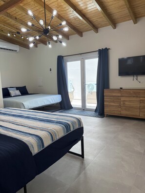 6 bedrooms, in-room safe, iron/ironing board, free WiFi