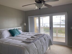 4 bedrooms, iron/ironing board, travel cot, free WiFi