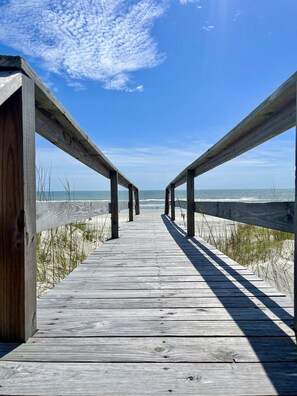 A wooden boardwalk leading to a beach with clear skies. - Steps to Crescent Beach - Pet-Friendly 1BR - Sleeps 4 (St. Augustine)