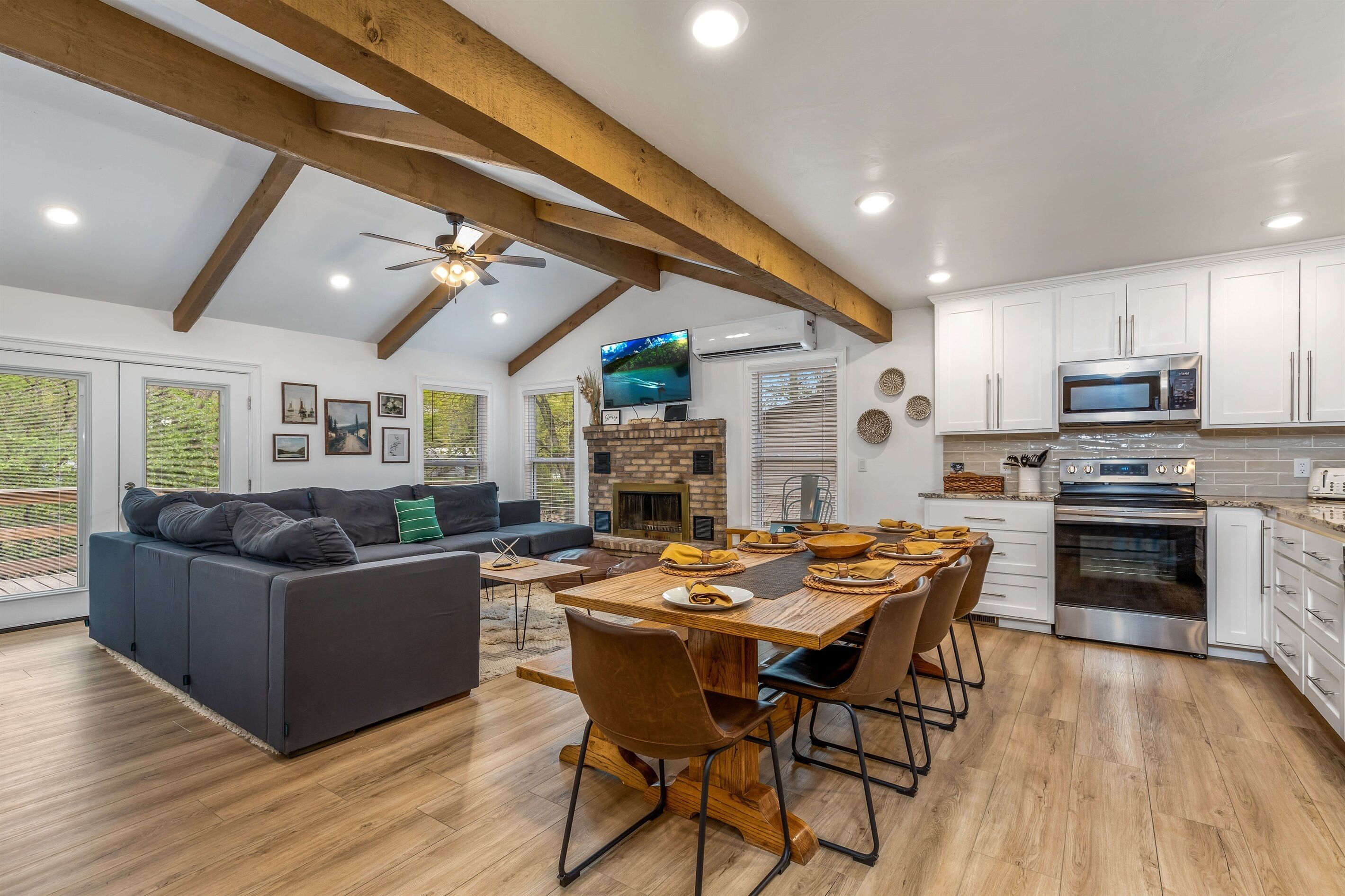 Grand Lake/King beds/Boat Parking (4)