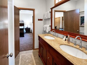 Hiustenkuivaaja, pyyhkeet