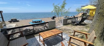 Rustic Beachfront Tiny Cabin Retreat Near Point Pelee