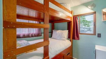 2 chambres, Wi-Fi gratuit, draps fournis