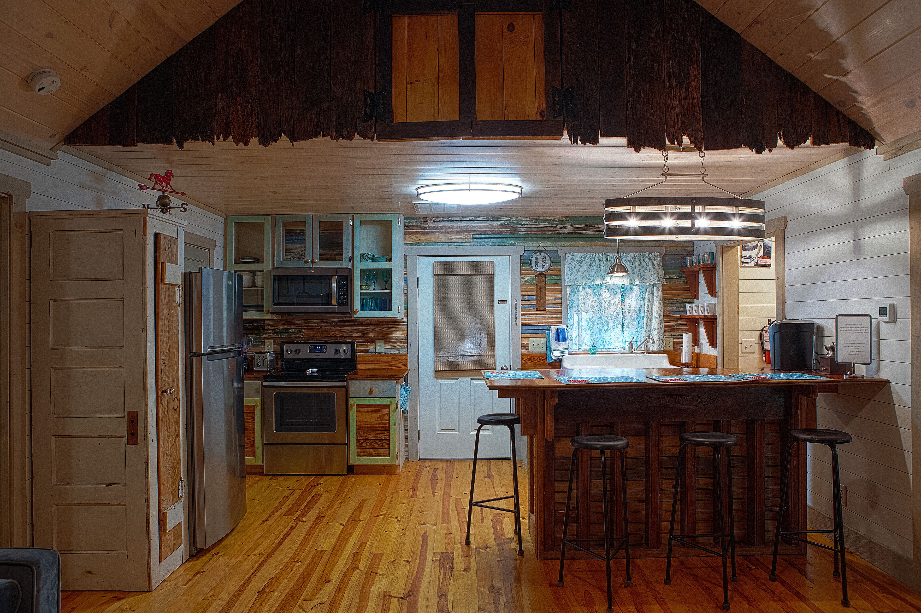 TRavelers Cottage Close to Downtown & the Swamp Rabbit Trail