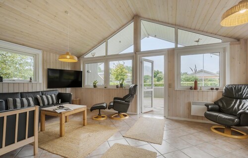 Lovely home in Haderslev with WiFi